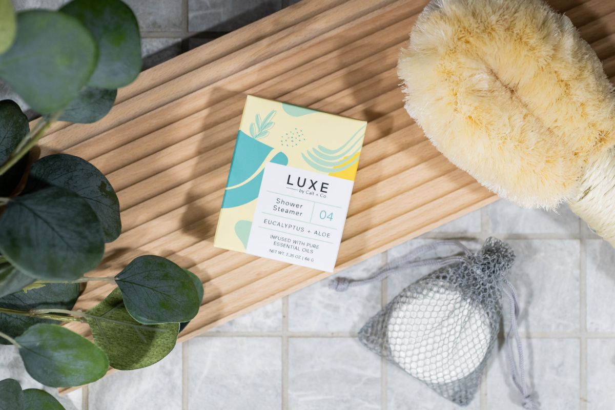 Luxe Shower Steamer Fizzy Bomb