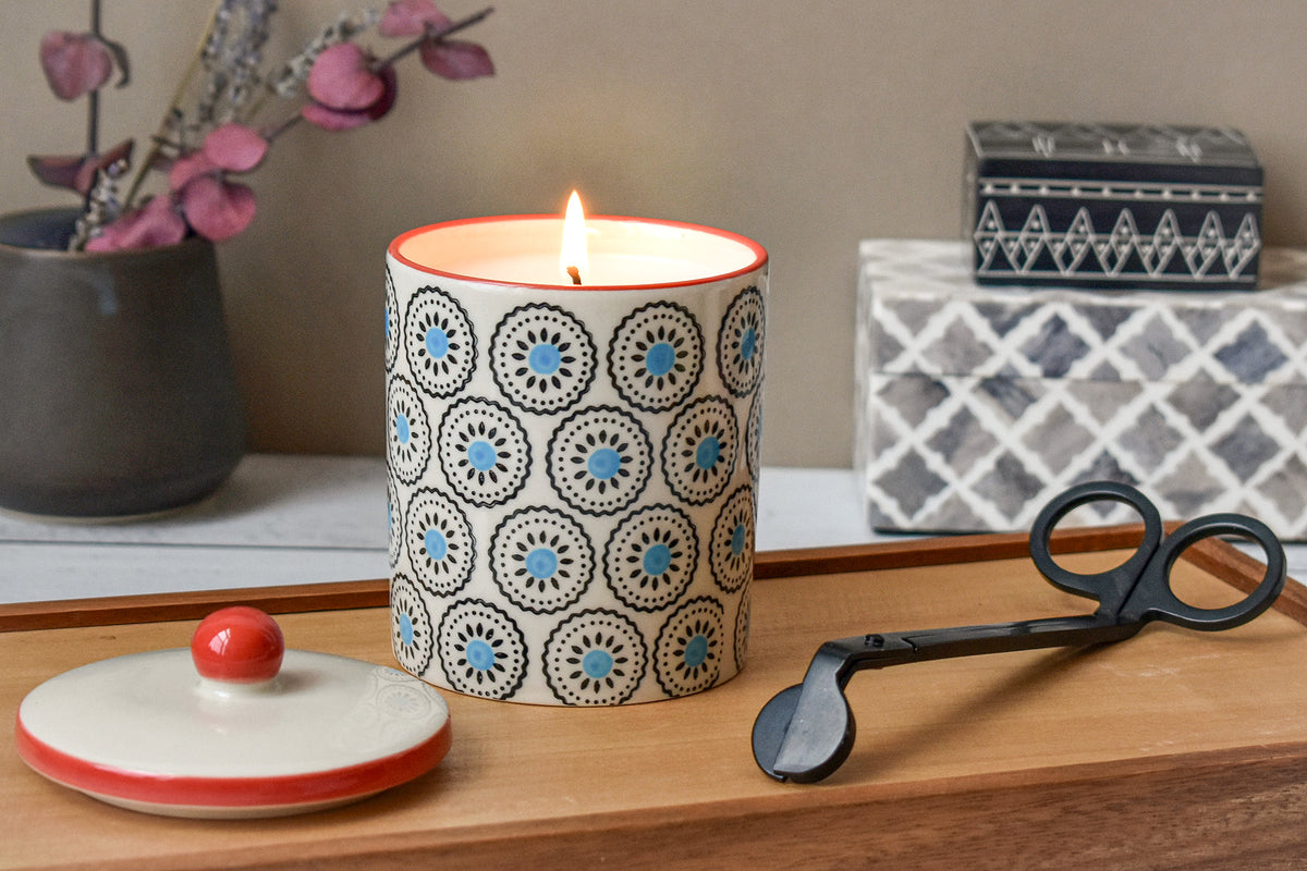Uplift Candle